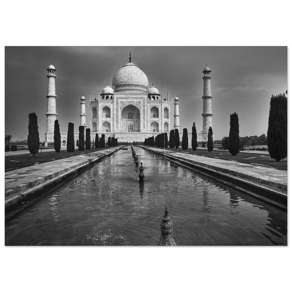 Posters online, väggkonst, affischer, planscher, art prints, tavlor, natur, stilren, eftertanke, reflektion, landskap, monochrome, svartvitt, minimalism,