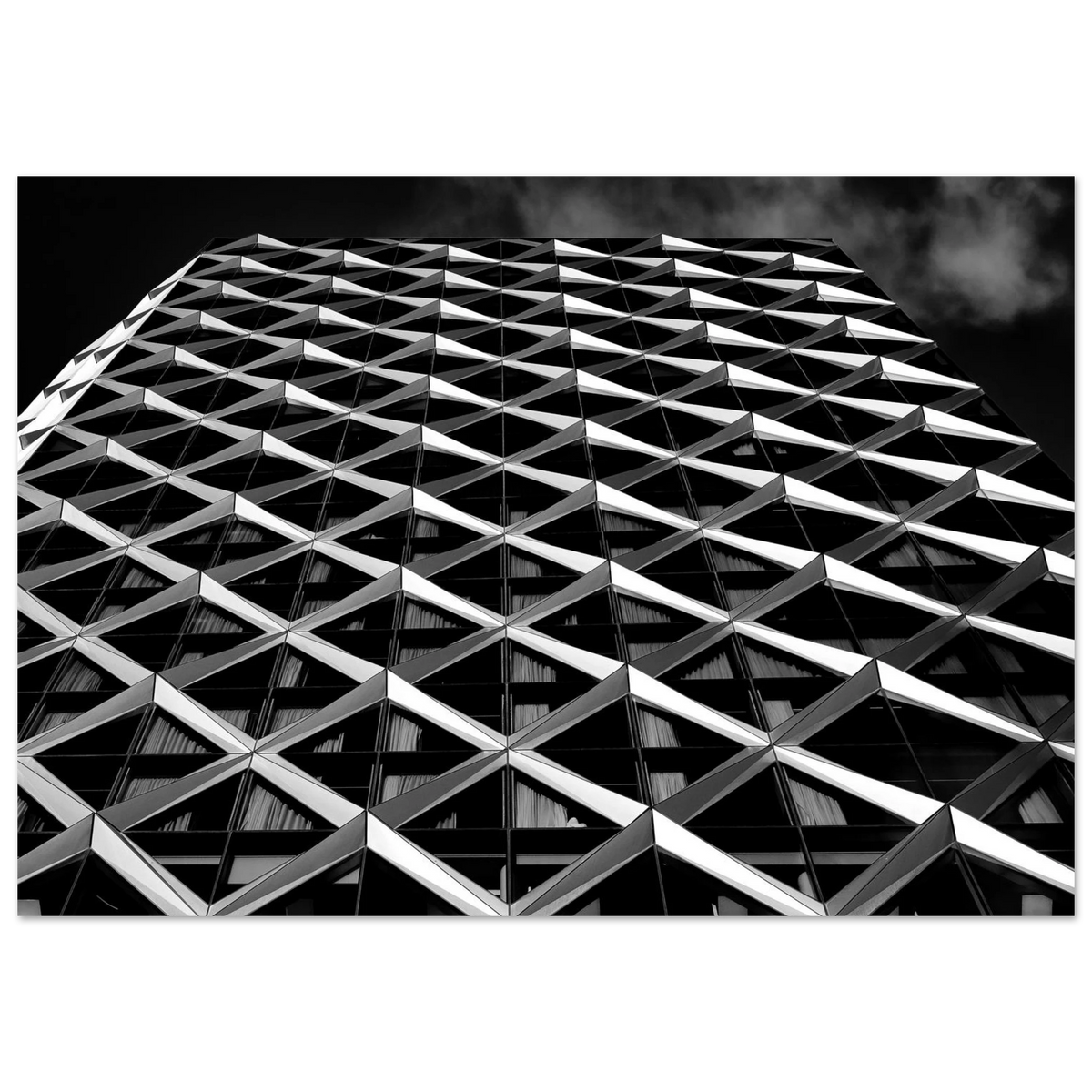 e1d7345f-cd91-419d-b543-ee08ae97f05a