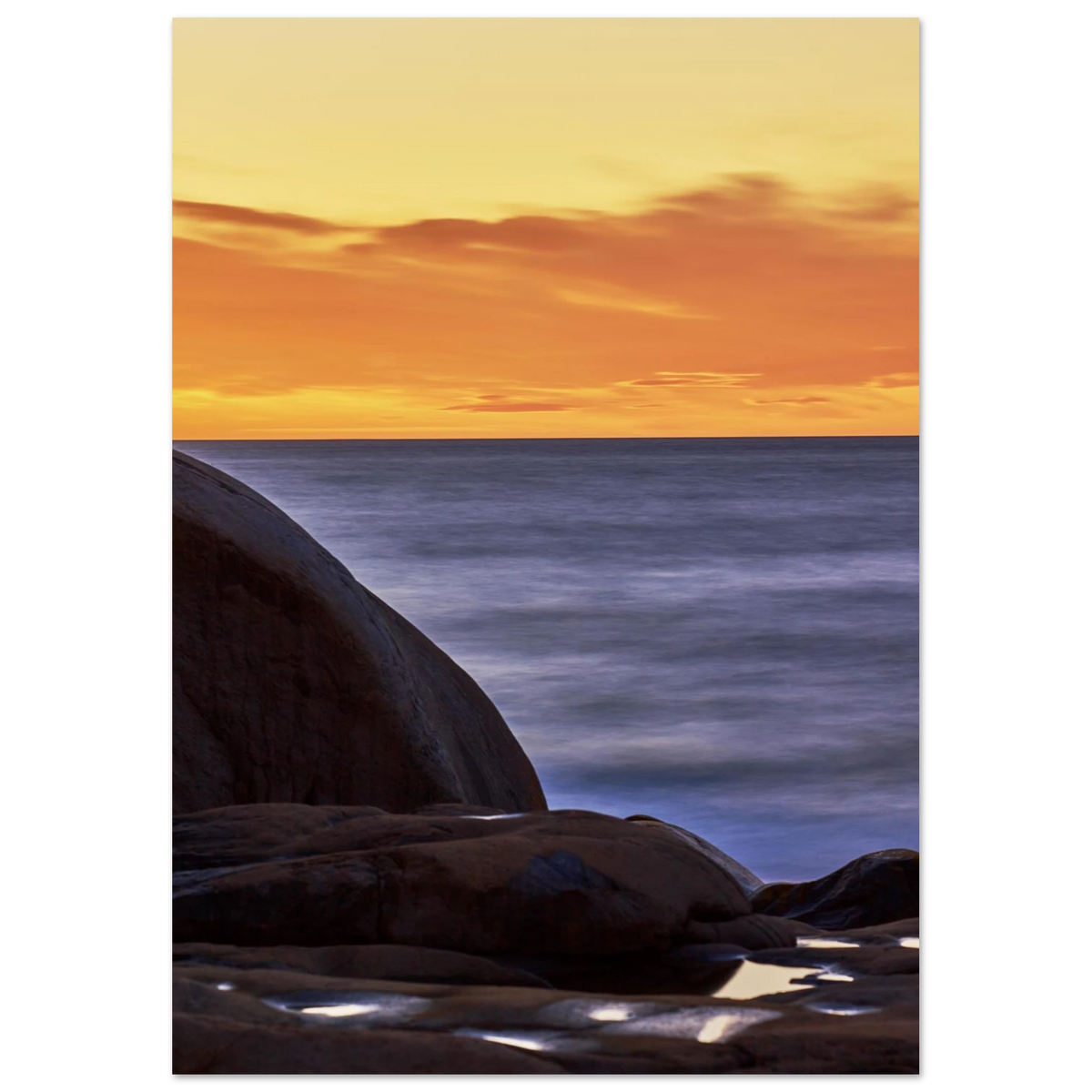 Posters online, väggkonst, affischer, planscher, art prints, tavlor, natur, stilren, eftertanke, reflektion, landskap, monochrome, svartvitt, minimalism,