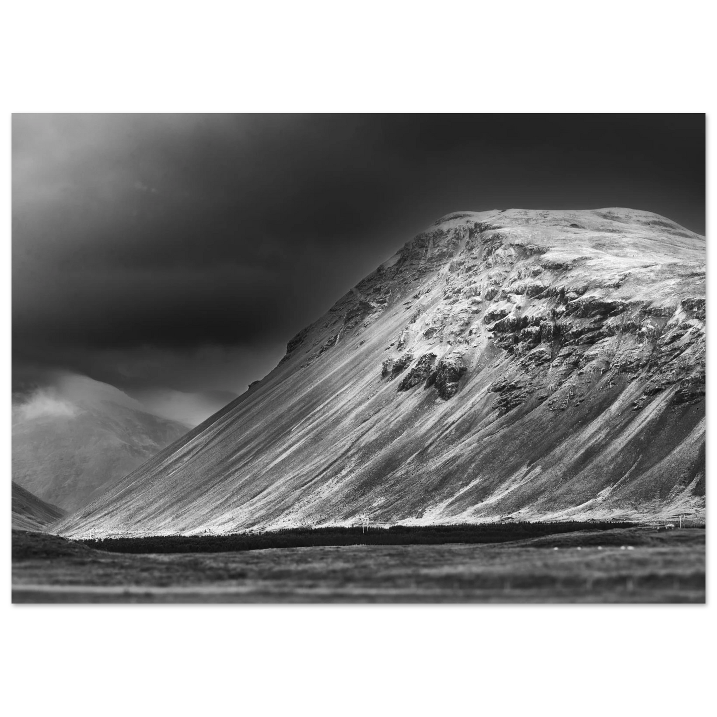 Posters online, väggkonst, affischer, planscher, art prints, tavlor, natur, stilren, eftertanke, reflektion, landskap, monochrome, svartvitt, minimalism,