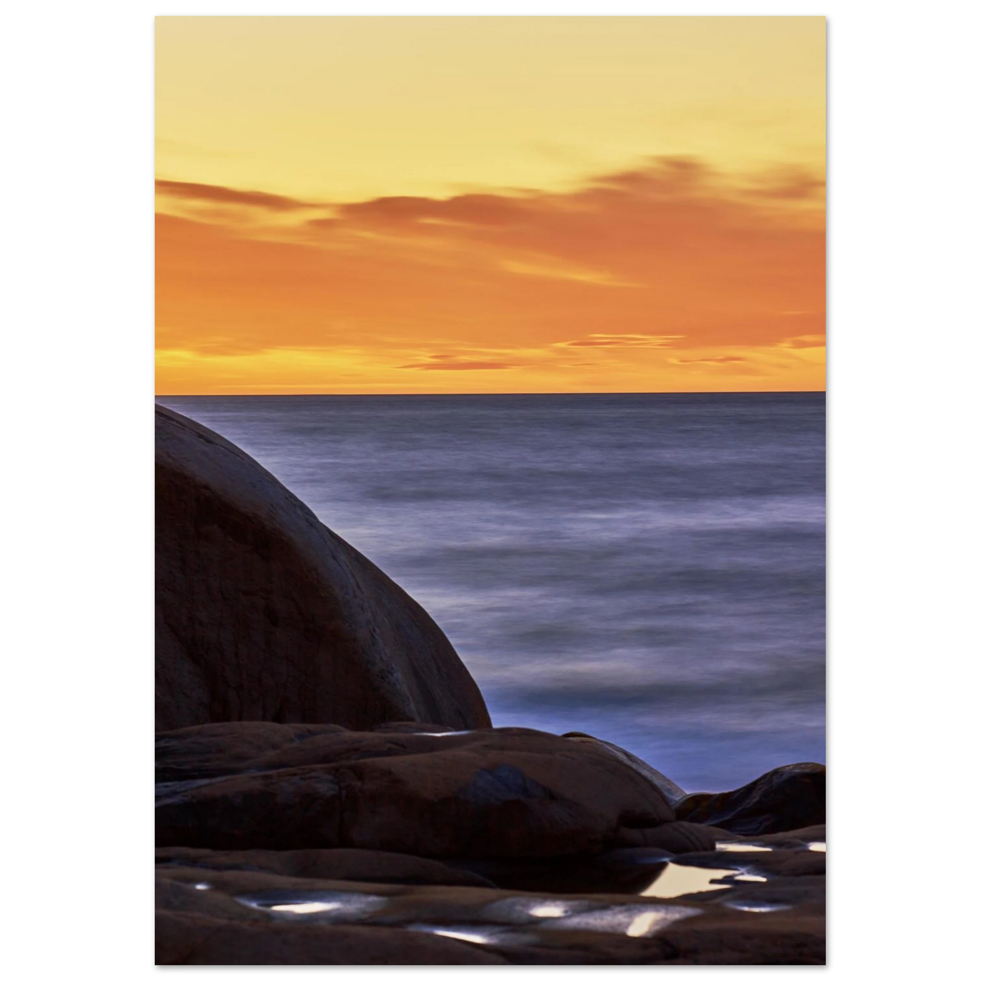 Posters online, väggkonst, affischer, planscher, art prints, tavlor, natur, stilren, eftertanke, reflektion, landskap, monochrome, svartvitt, minimalism,